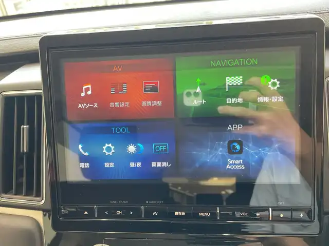 三菱 デリカＤ：５ アーバンギア G パワーパッケージ 神奈川県 2019(平31)年 5.2万km ダイヤモンドブラックマイカ 純正10.1インチメモリナビゲーション		/ フルセグ/Bluetooth/DVD/MSV	/360度パーキングカメラ/純正18インチアルミホイール			/レーダークルーズコントロール	/パワーバックドア/パワーシート	/ビルトインETC		/LEDヘッドライト	/オートハイビーム	/シートヒーター		/横滑り防止機能		/衝突軽減システム		/車線逸脱防止システム			/スマートキー			/プッシュスタート				/フロアマット				/スペアキー