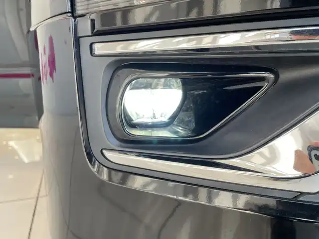 三菱 デリカＤ：５ アーバンギア G パワーパッケージ 神奈川県 2019(平31)年 5.2万km ダイヤモンドブラックマイカ 純正10.1インチメモリナビゲーション		/ フルセグ/Bluetooth/DVD/MSV	/360度パーキングカメラ/純正18インチアルミホイール			/レーダークルーズコントロール	/パワーバックドア/パワーシート	/ビルトインETC		/LEDヘッドライト	/オートハイビーム	/シートヒーター		/横滑り防止機能		/衝突軽減システム		/車線逸脱防止システム			/スマートキー			/プッシュスタート				/フロアマット				/スペアキー