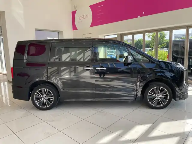 三菱 デリカＤ：５ アーバンギア G パワーパッケージ 神奈川県 2019(平31)年 5.2万km ダイヤモンドブラックマイカ 純正10.1インチメモリナビゲーション		/ フルセグ/Bluetooth/DVD/MSV	/360度パーキングカメラ/純正18インチアルミホイール			/レーダークルーズコントロール	/パワーバックドア/パワーシート	/ビルトインETC		/LEDヘッドライト	/オートハイビーム	/シートヒーター		/横滑り防止機能		/衝突軽減システム		/車線逸脱防止システム			/スマートキー			/プッシュスタート				/フロアマット				/スペアキー