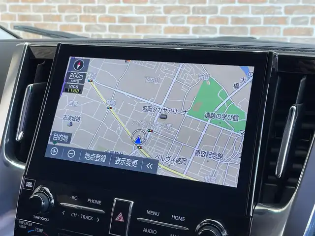 トヨタ アルファードハイブリット SR Cパッケージ 岩手県 2020(令2)年 4万km ホワイトパールクリスタルシャイン ４WD/リヤエンターテインメントシステム/メッキガーニッシュ/パーキングアシスト/リヤエンターテインメントシステム/JBLプレミアムサウンドシステム/パノラミックビューモニター/デジタルインナーミラー/両側パワースライドドア/パワーバックドア/エグゼクティブパワーシート/トヨタセーフティセンス/プリクラッシュセーフティ/レーダークルーズコントロール/レーントレーシングアシスト/ロードサインアシスト/アダプティブハイビームシステム/クリアランスソナー/パワーシート/シートヒーター/シートベンチレーション/ステアリングヒーター/純正ナビ/ETC2.0/ドライブレコーダー/三眼LEDヘッドランプ/純正17インチアルミホイール