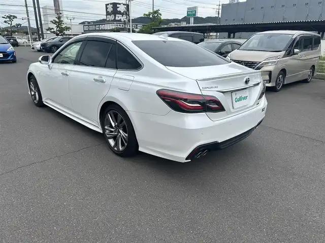 トヨタ クラウン ハイブリッド RS アドバンス 広島県 2022(令4)年 2.5万km プレシャスホワイトパール 登録時走行距離24566km/純正12.3インチナビ/（AM.FM.CD.DVD.TV.BT）/パノラミックビューモニター/レーダークルーズコントロール/ビルトインETC/プリクラッシュセーフティ/レーンキープアシスト/横滑り防止装置/クリアランスソナー/シートベンチレーション/レザーシート/オートマチックハイビーム/オートライト/LEDライト/アイドリングストップ/パワーシート/純正フロアマット/純正18インチAW