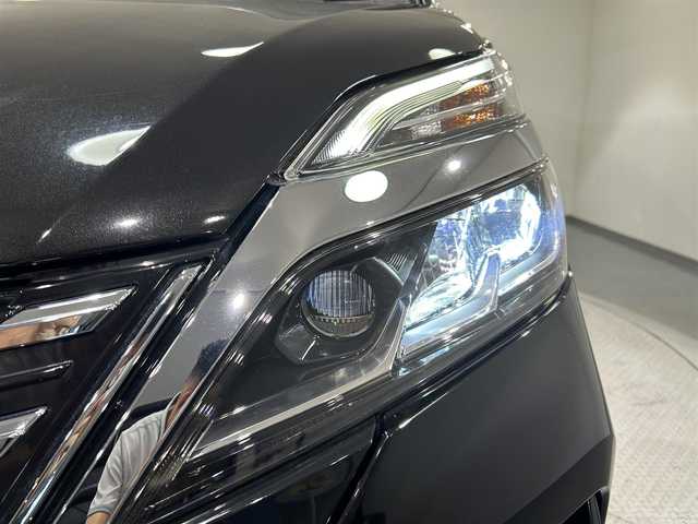 日産 セレナ ハイウェイスター V 愛知県 2020(令2)年 5.8万km ダイヤモンドブラック 純正１０インチＳＤナビ（地図SDなし）/純正フリップダウンモニター　/アラウンドビューモニター　/両側パワースライドドア　/エマージェンシーブレーキ/車線逸脱警報（LDW）/後側方車両検知警報（BSW)/クルーズコントロール/ビルトインＥＴＣ　/ＬＥＤヘッドライト/LEDフォグランプ　/ＵＳＢ接続　/ドライブレコーダー/プッシュスタート/　　-スマートキー/純正フロアマット/後席サンバイザー