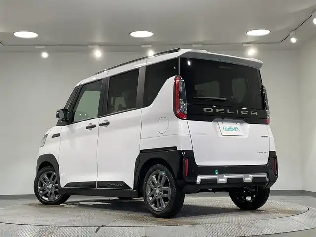 三菱 デリカミニ T プレミアム 愛知県 2025(令7)年 0.1万km未満 アメジストブラック/シルキーホワイト 届出済未使用車/CHAMONIXパッケージ/純正９インチディスプレイナビ/（Bluetooth/フルセグTV/FM/AM/CarPlay/USB/HDMI)/アラウンドビューモニター　/マイパイロット　/両側パワースライドドア　/衝突被害軽減ブレーキ　/車線逸脱警報/先行車発進お知らせ/コーナーセンサー/シートヒーター　/ステアリングヒーター/デジタルインナーミラー　/ダウンヒルアシスト/アイドリングストップ/ルーフレール　/パドルシフト/ＬＥＤヘッドライト/LEDフォグランプ/後席サンバイザー
