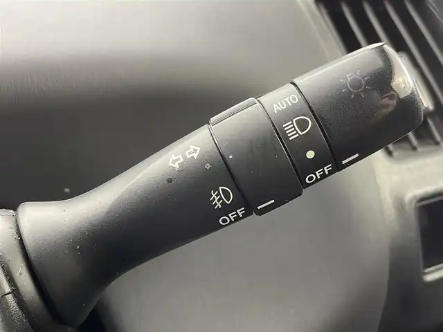 トヨタ プリウス α G ツーリングセレクション 群馬県 2019(令1)年 4.1万km アティチュードブラックマイカ モデリスタエアロ　純正９型ナビ　Ｂカメラ　衝突軽減　レーダークルーズ　レーンキープ　オートハイビーム　ＬＥＤヘッド　フォグランプ　ビルトインＥＴＣ　プッシュスタート　スマートキー　純正アルミ　禁煙車