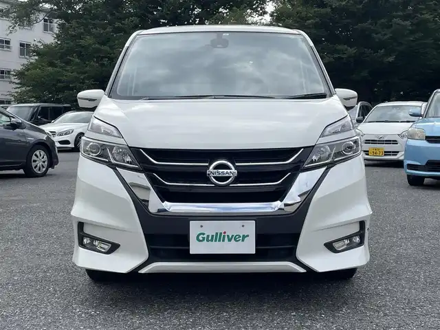日産 セレナ ハイウェイスター 千葉県 2017(平29)年 7.3万km ブリリアントホワイトパール 純正SD8インチナビ(CD/DVDブルーレイ/BT/フルセグ)/エマージェンシーブレーキ機能/ハンズフリースライドドア/前後ドライブレコーダー/クルーズコントロール/LEDヘッドライト/オートライト/フォグランプ/ドアバイザー/純正フロアマット/サマータイヤ4本付き
