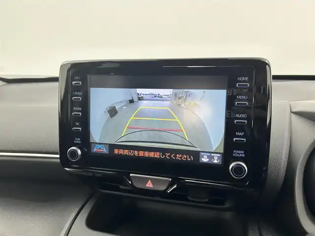 トヨタ ヤリスクロス G 愛知県 2020(令2)年 1.2万km ブラックマイカ/ベージュ 2トーン 純正コネクトナビ付8インチディスプレイオーディオ/　　・Bluetooth対応/トヨタセーフティセンス/　　・プリクラッシュセーフティ/　　・レーントレーシングアシスト/　　・レーンディバーチャーアラート/　　・レーダークルーズコントロール/　　・オートマチックハイビーム/　　・ロードサインアシスト/LEDライト/ブラインドスポットモニター/クリアランスソナー/ドライブレコーダー（前後）/ビルトインETC/ステアリングリモコン/純正フロアマット/純正16インチアルミホイール/電動格納ウィンカーミラー/スペアキー
