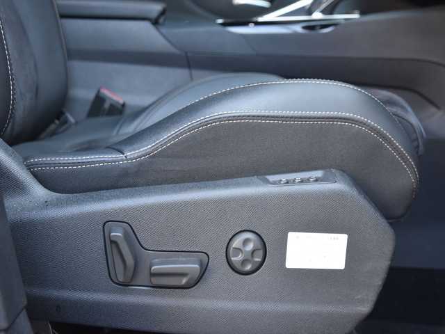 プジョー ３００８ GT ブルー HDi 和歌山県 2019(平31)年 5.4万km パール ファーストクラスパッケージ /パノラマSR /ACC /AppleCarPlay /Bカメラ /オートテールゲート /ブラインドスポット /前後ドラレコ /ハーフレザーシート /シートヒーター /パワーシート /コーナーセンサー /パドルシフト /LEDライト /ETC/取扱説明書/保証書/スペアキー