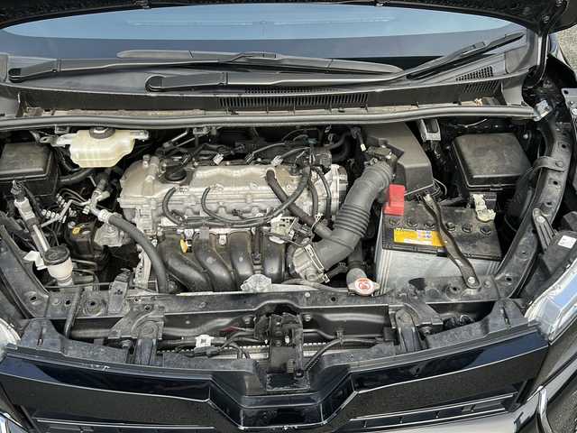 トヨタ ヴォクシー ZS 煌Ⅲ 京都府 2021(令3)年 4.2万km ブラック 純正ＳＤナビ　フルセグテレビ　バックカメラ　両側パワースライドドア　純正ＥＴＣ　ＬＥＤ　クルーズコントロール　Ｂｌｕｅｔｏｏｔｈ　レーンキープアシスト　横滑り防止装置　コーナーセンサー前後　禁煙車