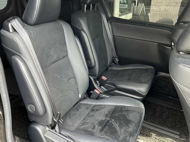 トヨタ ヴォクシー ZS 煌Ⅲ 京都府 2021(令3)年 4.2万km ブラック 純正ＳＤナビ　フルセグテレビ　バックカメラ　両側パワースライドドア　純正ＥＴＣ　ＬＥＤ　クルーズコントロール　Ｂｌｕｅｔｏｏｔｈ　レーンキープアシスト　横滑り防止装置　コーナーセンサー前後　禁煙車
