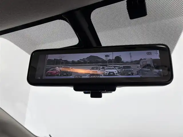 日産 ノート e－パワー X 愛知県 2017(平29)年 6.7万km ソニックブルー 純正SDナビ/Bluetooth/フルセグTV/CD/DVD/SD/AM/FM/インテリジェント エマージェンシー ブレーキ/・インテリジェント クルーズコントロール/・車線逸脱警報/・踏み間違い衝突防止アシスト/デジタルインナーミラー/スマートキー/アラウンドビューモニター/ETC/ドライブレコーダー/コーナーセンサー/ドアバイザー/オートライト/ハロゲンヘッドライト/社外14インチアルミホイール/スタッドレスタイヤ一式