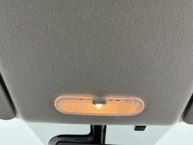 日産 ノート e－パワー X 愛知県 2017(平29)年 6.7万km ソニックブルー 純正SDナビ/Bluetooth/フルセグTV/CD/DVD/SD/AM/FM/インテリジェント エマージェンシー ブレーキ/・インテリジェント クルーズコントロール/・車線逸脱警報/・踏み間違い衝突防止アシスト/デジタルインナーミラー/スマートキー/アラウンドビューモニター/ETC/ドライブレコーダー/コーナーセンサー/ドアバイザー/オートライト/ハロゲンヘッドライト/社外14インチアルミホイール/スタッドレスタイヤ一式