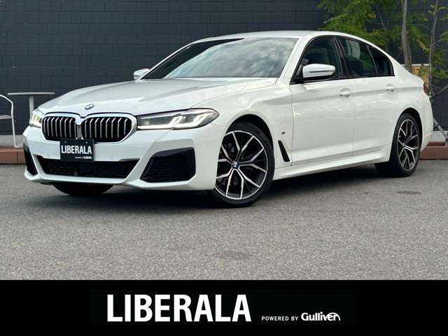 ＢＭＷ ５２３ｄ xDrive Mスポーツ EDジョイ+ 滋賀県 2021(令3)年 3万km アルピンホワイトⅢ 黒革シート/４WD/ＡＣＣ/ヘッドアップディスプレイ/バーチャルコックピット/純正ナビ/フルセグＴＶ・Bluetooth・USB/ＡｐｐｌｅＣａｒＰｌａｙ/全方位カメラ/シートヒーター/前席パワーシート/シートメモリー/レーンキープ/パーキングアシスト/オートホールド/パドルシフト/パワーバックドア/純正19インチＡＷ/LEDヘッドライト/ミラー一体型ETC
