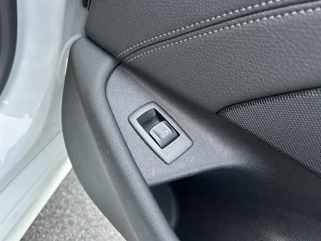 ＢＭＷ ５２３ｄ xDrive Mスポーツ EDジョイ+ 滋賀県 2021(令3)年 3万km アルピンホワイトⅢ 黒革シート/４WD/ＡＣＣ/ヘッドアップディスプレイ/バーチャルコックピット/純正ナビ/フルセグＴＶ・Bluetooth・USB/ＡｐｐｌｅＣａｒＰｌａｙ/全方位カメラ/シートヒーター/前席パワーシート/シートメモリー/レーンキープ/パーキングアシスト/オートホールド/パドルシフト/パワーバックドア/純正19インチＡＷ/LEDヘッドライト/ミラー一体型ETC
