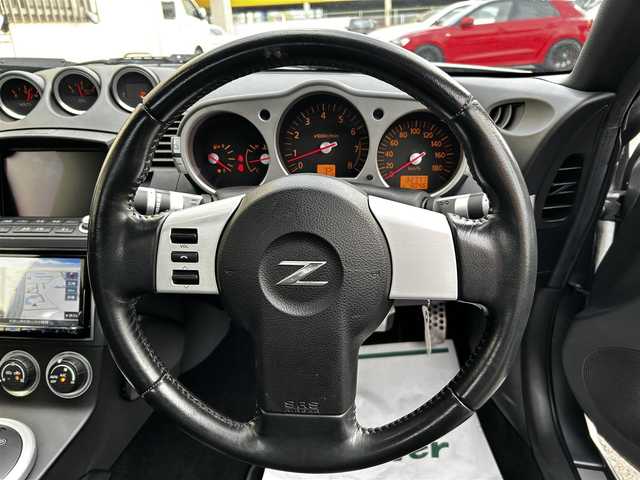 日産 フェアレディ Ｚ ロードスター バージョンT 和歌山県 2004(平16)年 3.3万km スパークリングシルバー 社外ナビ（フルセグTV/FM/AM/CD/DVD/SD/USB/Bluetooth）/バックカメラ/ETC/レザーシート/シートヒーター/パワーシート/トラクションコントロール/純正フロアマット/純正アルミホイール/取扱説明書/保証書