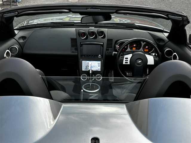 日産 フェアレディ Ｚ ロードスター バージョンT 和歌山県 2004(平16)年 3.3万km スパークリングシルバー 社外ナビ（フルセグTV/FM/AM/CD/DVD/SD/USB/Bluetooth）/バックカメラ/ETC/レザーシート/シートヒーター/パワーシート/トラクションコントロール/純正フロアマット/純正アルミホイール/取扱説明書/保証書