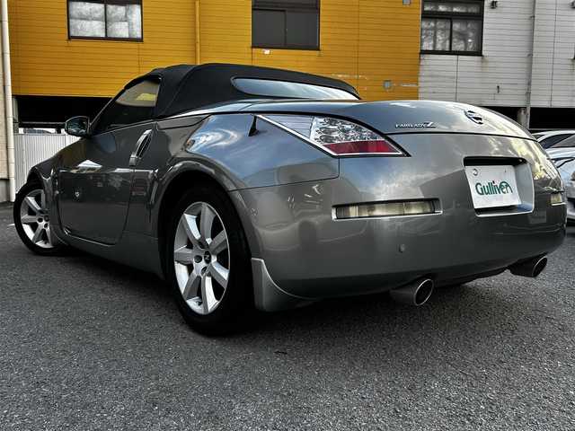 日産 フェアレディ Ｚ ロードスター バージョンT 和歌山県 2004(平16)年 3.3万km スパークリングシルバー 社外ナビ（フルセグTV/FM/AM/CD/DVD/SD/USB/Bluetooth）/バックカメラ/ETC/レザーシート/シートヒーター/パワーシート/トラクションコントロール/純正フロアマット/純正アルミホイール/取扱説明書/保証書