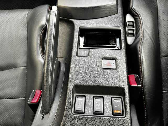 日産 フェアレディ Ｚ ロードスター バージョンT 和歌山県 2004(平16)年 3.3万km スパークリングシルバー 社外ナビ（フルセグTV/FM/AM/CD/DVD/SD/USB/Bluetooth）/バックカメラ/ETC/レザーシート/シートヒーター/パワーシート/トラクションコントロール/純正フロアマット/純正アルミホイール/取扱説明書/保証書