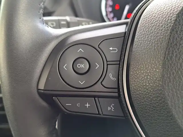 トヨタ ＲＡＶ４ G Zパッケージ 大阪府 2021(令3)年 3.2万km ホワイトパールクリスタルシャイン /禁煙車//純正オプション9インチSDナビ/NSZT-Y68T//Bluetooth/CD/DVD/HDMI//フルセグテレビ/バックカメラ//アダクティブクルーズコントロール//運転席メモリー付パワーシート//前席シートヒーター//ワイヤレス充電規格Qi//ステアリングヒーター//デジタルインナーミラー//ブラインドスポットモニター//クリアランスソナー//ハンズフリーパワーバックドア//衝突被害軽減ブレーキ//LEDヘッドライト//前後ドライブレコーダー//純正19インチアルミホイール//保証書//取扱説明書//スペアキー