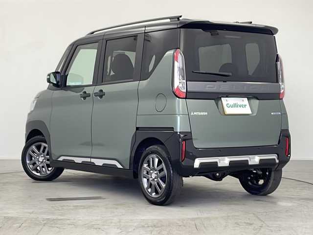 三菱 デリカミニ T プレミアム 愛知県 2025(令7)年 0.1千km 緑Ⅱ 未使用車・新車/９型ディスプレイオーディオ/全方位カメラ/Bluetooth・AppleCarPlay・AndroidAuto・USB/ルーフレール/ファブリック＆合皮シート/前席シートヒーター/ヒルディセントコントロール/ヒルスタートアシスト/アイドリングストップ/ACC/車線維持支援/車線逸脱警報/先行車発進告知/LEDヘッドライト/オートライト/オートマチックハイビーム/革巻きステアリング/ステアリングスイッチ/パドルシフト/電子パーキングブレーキ/オートホールド/スマートキー/プッシュスタート/スペアキー/新車保証書・取扱説明書