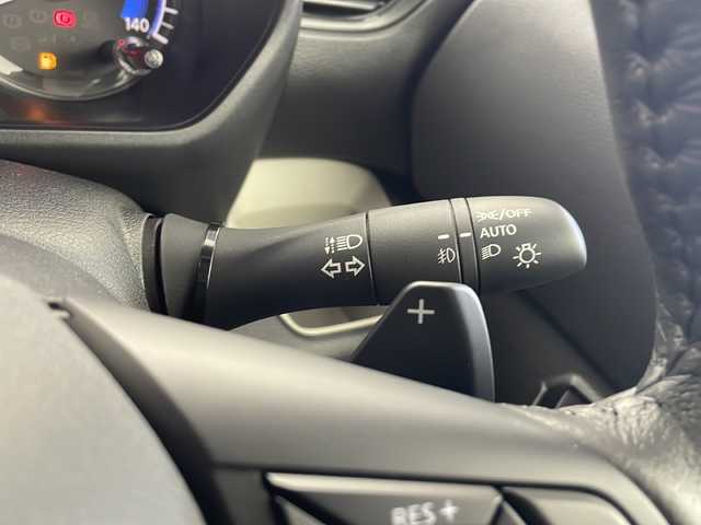 三菱 デリカミニ T プレミアム 愛知県 2025(令7)年 0.1千km 緑Ⅱ 未使用車・新車/９型ディスプレイオーディオ/全方位カメラ/Bluetooth・AppleCarPlay・AndroidAuto・USB/ルーフレール/ファブリック＆合皮シート/前席シートヒーター/ヒルディセントコントロール/ヒルスタートアシスト/アイドリングストップ/ACC/車線維持支援/車線逸脱警報/先行車発進告知/LEDヘッドライト/オートライト/オートマチックハイビーム/革巻きステアリング/ステアリングスイッチ/パドルシフト/電子パーキングブレーキ/オートホールド/スマートキー/プッシュスタート/スペアキー/新車保証書・取扱説明書