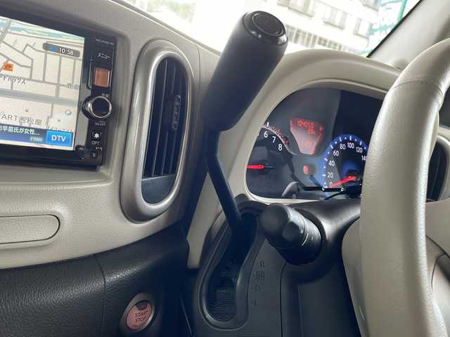 日産 キューブ 15X Vセレクション 福島県 2012(平24)年 10.4万km ラディアントレッド 登録時走行距離　　104050ｋｍ/純正SDナビ/【ＡＭ/FM/CD/DVD/SD/USB/BT/VTR/AUX/フルセグ】/プッシュスタート/ＥＴＣ/オートライト/ドアバイザー/パワーウィンドウ/電動格納ミラー/ベンチシート/純正フロアマット/社外ＡＷ/LEDヘッドライト/フォグランプ