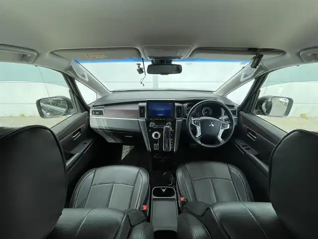 三菱 デリカＤ：５ P 千葉県 2019(令1)年 5.9万km エメラルドブラックパール 衝突軽減ブレーキ/全方位カメラ/両側パワースライドドア/フリップダウンモニター/純正１０インチＳＤナビ/フルセグＴＶ/レーダークルーズコントロール/電動リアゲート/ＬＥＤヘッドライト