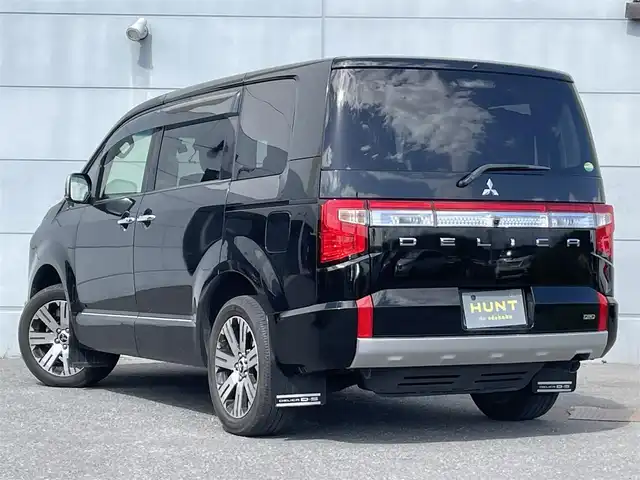 三菱 デリカＤ：５ P 千葉県 2019(令1)年 5.9万km エメラルドブラックパール 衝突軽減ブレーキ/全方位カメラ/両側パワースライドドア/フリップダウンモニター/純正１０インチＳＤナビ/フルセグＴＶ/レーダークルーズコントロール/電動リアゲート/ＬＥＤヘッドライト