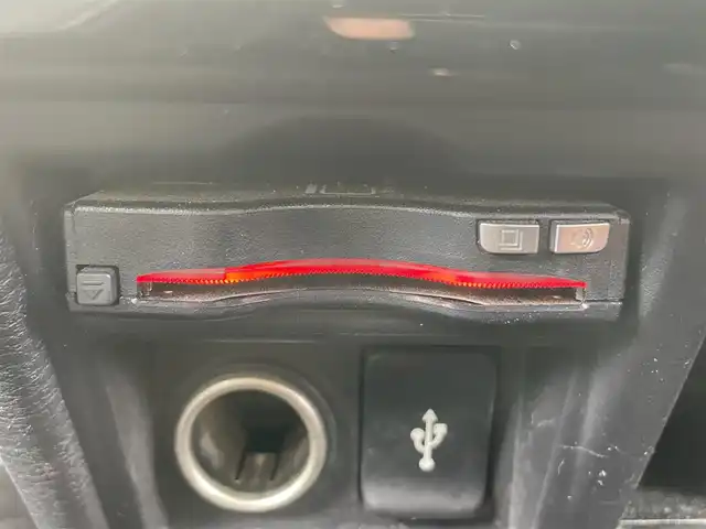 三菱 デリカＤ：５ P 千葉県 2019(令1)年 5.9万km エメラルドブラックパール 衝突軽減ブレーキ/全方位カメラ/両側パワースライドドア/フリップダウンモニター/純正１０インチＳＤナビ/フルセグＴＶ/レーダークルーズコントロール/電動リアゲート/ＬＥＤヘッドライト