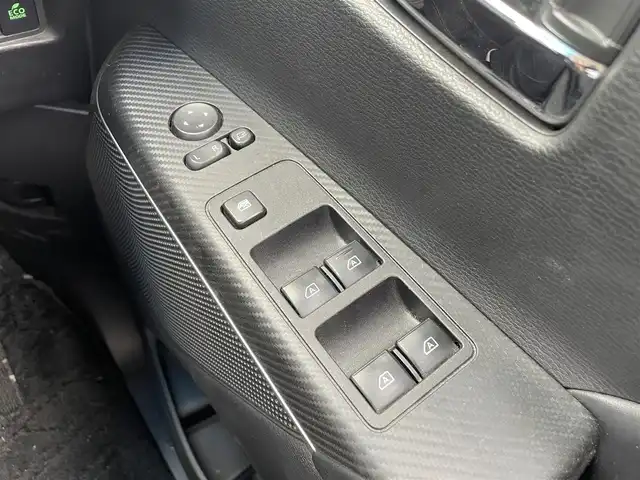 三菱 デリカＤ：５ P 千葉県 2019(令1)年 5.9万km エメラルドブラックパール 衝突軽減ブレーキ/全方位カメラ/両側パワースライドドア/フリップダウンモニター/純正１０インチＳＤナビ/フルセグＴＶ/レーダークルーズコントロール/電動リアゲート/ＬＥＤヘッドライト