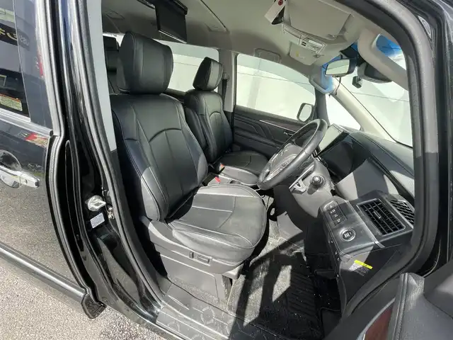 三菱 デリカＤ：５ P 千葉県 2019(令1)年 5.9万km エメラルドブラックパール 衝突軽減ブレーキ/全方位カメラ/両側パワースライドドア/フリップダウンモニター/純正１０インチＳＤナビ/フルセグＴＶ/レーダークルーズコントロール/電動リアゲート/ＬＥＤヘッドライト