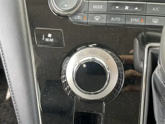 三菱 デリカＤ：５ P 千葉県 2019(令1)年 5.9万km エメラルドブラックパール 衝突軽減ブレーキ/全方位カメラ/両側パワースライドドア/フリップダウンモニター/純正１０インチＳＤナビ/フルセグＴＶ/レーダークルーズコントロール/電動リアゲート/ＬＥＤヘッドライト