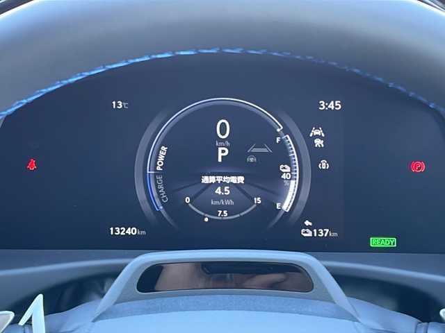 レクサス ＲＺ 450e Fスポーツ パフォーマンス 山口県 2024(令6)年 1.4万km パールⅡ ワンオーナー/100台限定車/純正ディスプレイオーディオ/・フルセグTV/・Bluetooth接続/・ナビキッド/アラウンドビューモニター/純正フロントカーボンスポイラー/純正リアカーボンスポイラー/純正カーボンウィング/純正カーボンルーフ/純正ブルーブレーキキャリパー/ビルトインETC/ドライブレコーダー/Lexus Safety System +/・プリクラッシュセーフティ/・レーンディパーチャーアラート/・レーダークルーズコントロール/・アダプティブハイビームシステム/・ロードサインアシスト/・発進遅れ告知機能/・ドライバー異常時対応システム/・フロントクロストラフィックアラート/・プロアクティブドライビングアシスト/パドルシフト/ハーフレザーシート/パワーシートD席/N席/シートヒーター/エアシート/ステアリングヒーター/スマートキー/プッシュスタート/スペアキー２本/ワイヤレス充電/USB入力端子/パワーバックドア/純正フロアマット/純正LEDライト/純正21インチ特別仕様アルミホイール/ウィンカーミラー/保証書