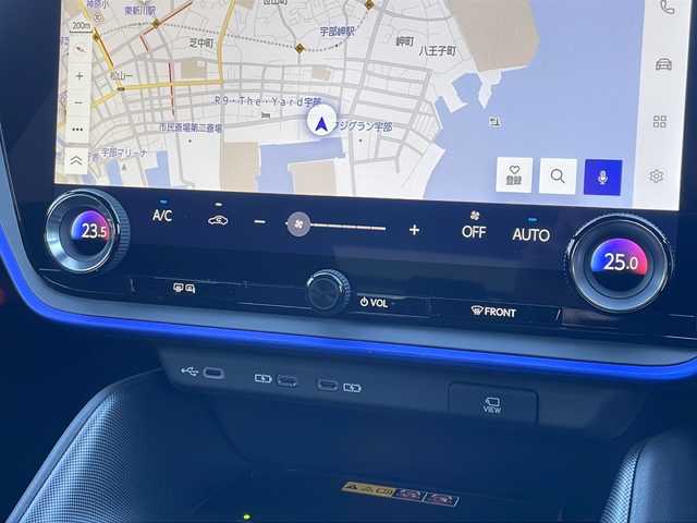 レクサス ＲＺ 450e Fスポーツ パフォーマンス 山口県 2024(令6)年 1.4万km パールⅡ ワンオーナー/100台限定車/純正ディスプレイオーディオ/・フルセグTV/・Bluetooth接続/・ナビキッド/アラウンドビューモニター/純正フロントカーボンスポイラー/純正リアカーボンスポイラー/純正カーボンウィング/純正カーボンルーフ/純正ブルーブレーキキャリパー/ビルトインETC/ドライブレコーダー/Lexus Safety System +/・プリクラッシュセーフティ/・レーンディパーチャーアラート/・レーダークルーズコントロール/・アダプティブハイビームシステム/・ロードサインアシスト/・発進遅れ告知機能/・ドライバー異常時対応システム/・フロントクロストラフィックアラート/・プロアクティブドライビングアシスト/パドルシフト/ハーフレザーシート/パワーシートD席/N席/シートヒーター/エアシート/ステアリングヒーター/スマートキー/プッシュスタート/スペアキー２本/ワイヤレス充電/USB入力端子/パワーバックドア/純正フロアマット/純正LEDライト/純正21インチ特別仕様アルミホイール/ウィンカーミラー/保証書