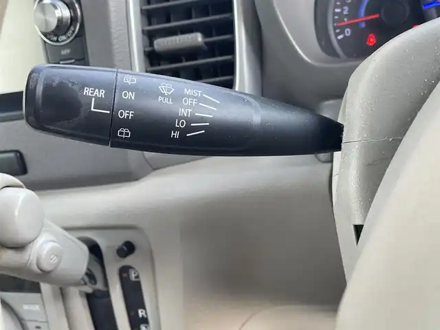 スズキ スペーシア X 千葉県 2014(平26)年 9.5万km シルキーシルバーメタリック (株)IDOMが運営する【じしゃロン八千代店】の自社ローン対象車両になります。こちらは現金またはオートローンご利用時の価格です。自社ローンご希望の方は別途その旨お申付け下さい/バックカメラ/片側パワースライドドア/エンジンスタートボタン