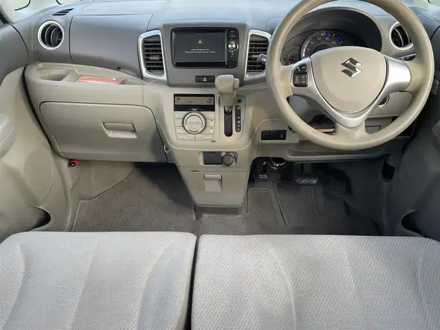 スズキ スペーシア X 千葉県 2014(平26)年 9.5万km シルキーシルバーメタリック (株)IDOMが運営する【じしゃロン八千代店】の自社ローン対象車両になります。こちらは現金またはオートローンご利用時の価格です。自社ローンご希望の方は別途その旨お申付け下さい/バックカメラ/片側パワースライドドア/エンジンスタートボタン