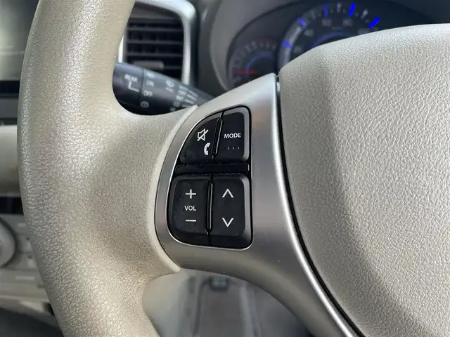 スズキ スペーシア X 千葉県 2014(平26)年 9.5万km シルキーシルバーメタリック (株)IDOMが運営する【じしゃロン八千代店】の自社ローン対象車両になります。こちらは現金またはオートローンご利用時の価格です。自社ローンご希望の方は別途その旨お申付け下さい/バックカメラ/片側パワースライドドア/エンジンスタートボタン