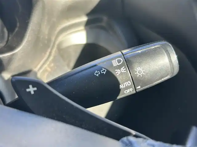 スズキ スペーシア カスタム Z ターボ 宮崎県 2017(平29)年 11.5万km ピュアホワイトP /ナビ(AVIC-RL712)//TV/CD/DVD/Bluetooth//バックカメラ//ETC//運転席シートヒーター//クルーズコントロール//両側パワースライドドア//パドルシフト//純正フロアマット//社外アルミホイール/　（純正アルミホイール/　　スタッドレスタイヤ積載）//ドアバイザー//電格ウィンカーミラー//オートライト