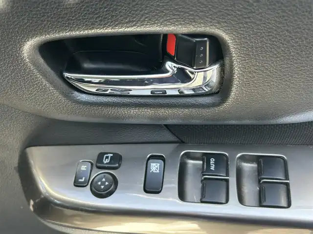 スズキ スペーシア カスタム Z ターボ 宮崎県 2017(平29)年 11.5万km ピュアホワイトP /ナビ(AVIC-RL712)//TV/CD/DVD/Bluetooth//バックカメラ//ETC//運転席シートヒーター//クルーズコントロール//両側パワースライドドア//パドルシフト//純正フロアマット//社外アルミホイール/　（純正アルミホイール/　　スタッドレスタイヤ積載）//ドアバイザー//電格ウィンカーミラー//オートライト