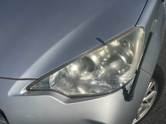トヨタ アクア S 埼玉県 2012(平24)年 10.3万km シルバーM 取扱説明書/保証書/記録簿/ワンオーナー/CD/AUX/純正フロアマット/オートエアコン/横滑り防止装置/電動格納ミラー/禁煙車