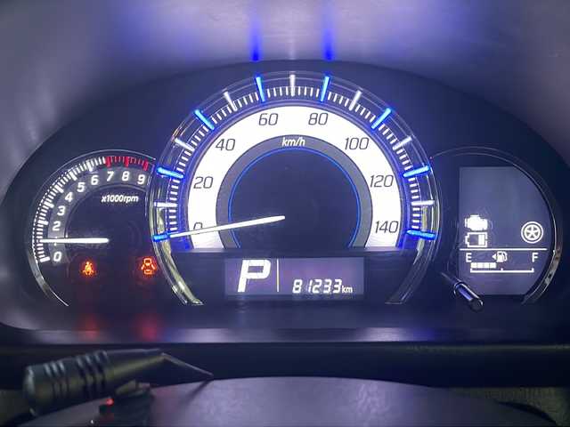 スズキ スペーシア カスタム Z 福島県 2017(平29)年 8.2万km ピュアホワイトP １オーナー　純正ＳＤナビ　バックカメラ　両側パワースライドドア　シートヒーター　社外アルミホイール　ＥＴＣ　純正フロアマット　プッシュスタート　オートライト　ＬＥＤヘッドライト　フォグランプ