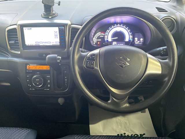 スズキ スペーシア カスタム Z 福島県 2017(平29)年 8.2万km ピュアホワイトP １オーナー　純正ＳＤナビ　バックカメラ　両側パワースライドドア　シートヒーター　社外アルミホイール　ＥＴＣ　純正フロアマット　プッシュスタート　オートライト　ＬＥＤヘッドライト　フォグランプ