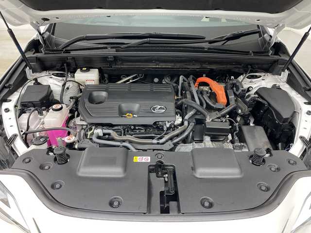 レクサス ＮＸ 350h バージョンL 道央・札幌 2023(令5)年 1.5万km ソニッククォーツ ・4WD/・サンルーフ/・純正14.1インチナビ/・BT&USB&Miracast&フルセグTV/・全方位カメラ/・パワーバックドア/・ブラインドスポットモニター/・車線逸脱防止支援システム/・パーキングサポートブレーキ/・ヘッドアップディスプレイ/・プリクラッシュセーフティ/・安心降車アシスト/・リアカメラディティクション/・ロードサインアシスト/・レーダークルーズコントロール/・パドルシフト/・レザーシート/・前席シートヒーター&ベンチレーション/・ステアリングヒーター/・D席メモリシート/・ドアミラーヒーター/・バックフォグ/・デジタルインナーミラー/・3眼LEDヘッドライト/・オートライト/・オートマチックハイビーム/・スマートキー/・プッシュスタート
