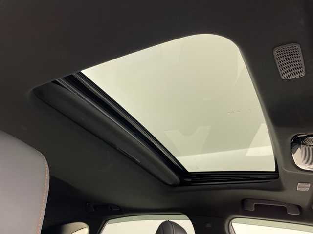 レクサス ＮＸ 350h バージョンL 道央・札幌 2023(令5)年 1.5万km ソニッククォーツ ・4WD/・サンルーフ/・純正14.1インチナビ/・BT&USB&Miracast&フルセグTV/・全方位カメラ/・パワーバックドア/・ブラインドスポットモニター/・車線逸脱防止支援システム/・パーキングサポートブレーキ/・ヘッドアップディスプレイ/・プリクラッシュセーフティ/・安心降車アシスト/・リアカメラディティクション/・ロードサインアシスト/・レーダークルーズコントロール/・パドルシフト/・レザーシート/・前席シートヒーター&ベンチレーション/・ステアリングヒーター/・D席メモリシート/・ドアミラーヒーター/・バックフォグ/・デジタルインナーミラー/・3眼LEDヘッドライト/・オートライト/・オートマチックハイビーム/・スマートキー/・プッシュスタート