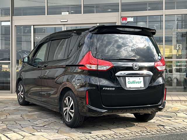 ホンダ フリード G ホンダセンシング 静岡県 2019(平31)年 6.9万km プレミアムスパークルブラックパール 純正ナビ/CD/DVD/AM/FM/フルセグTV/ipod/SD/USB/Bluetooth/AUX/主要装備/・純正ナビ　/・レーダークルーズコントロール　/・ドライブレコーダー　/・バックカメラ　/・ＥＴＣ　/・両側パワースライドドア　/・スマートキー　/・プッシュスタート　/・アイドリングストップ　/・ウォークスルー　/・ホンダセンシング/・レーンキープ/・オートライト/・ステアリングリモコン/・横滑り防止装置/・衝突軽減システム/・ヒーテッドドアミラー/・取扱説明書/・ワンオーナー/・保証書