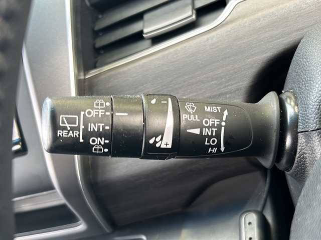 ホンダ フリード G ホンダセンシング 静岡県 2019(平31)年 6.9万km プレミアムスパークルブラックパール 純正ナビ/CD/DVD/AM/FM/フルセグTV/ipod/SD/USB/Bluetooth/AUX/主要装備/・純正ナビ　/・レーダークルーズコントロール　/・ドライブレコーダー　/・バックカメラ　/・ＥＴＣ　/・両側パワースライドドア　/・スマートキー　/・プッシュスタート　/・アイドリングストップ　/・ウォークスルー　/・ホンダセンシング/・レーンキープ/・オートライト/・ステアリングリモコン/・横滑り防止装置/・衝突軽減システム/・ヒーテッドドアミラー/・取扱説明書/・ワンオーナー/・保証書