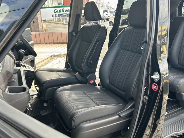 ホンダ フリード G ホンダセンシング 静岡県 2019(平31)年 6.9万km プレミアムスパークルブラックパール 純正ナビ/CD/DVD/AM/FM/フルセグTV/ipod/SD/USB/Bluetooth/AUX/主要装備/・純正ナビ　/・レーダークルーズコントロール　/・ドライブレコーダー　/・バックカメラ　/・ＥＴＣ　/・両側パワースライドドア　/・スマートキー　/・プッシュスタート　/・アイドリングストップ　/・ウォークスルー　/・ホンダセンシング/・レーンキープ/・オートライト/・ステアリングリモコン/・横滑り防止装置/・衝突軽減システム/・ヒーテッドドアミラー/・取扱説明書/・ワンオーナー/・保証書