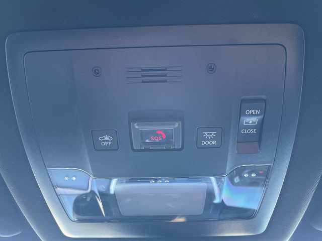 レクサス ＮＸ 300 スパイス&シック 群馬県 2020(令2)年 4.8万km ソニッククォーツ パノラマルーフ/純正10.3インチワイドナビ/（CD/DVD/SD/Bluetooth/USB/Miracast）/フルセグテレビ/バック・サイドカメラ/セーフティシステムプラス/・プリクラッシュセーフティシステム/・レーントレーシングアシスト/・アダプティブハイビームシステム/・レーダークルーズコントロール/・ロードサインアシスト/・先行車発進告知機能/ブラインドスポットモニター/リアクロストラフィックアラート/パーキングサポートブレーキ/ハンズフリーパワーバックドア/角型三眼LEDヘッドランプ/ボディ同色フェンダーアーチモール/ステアリングヒーター/黒レザーシート/シートヒーター/エアシート/パワーシート/シートメモリー