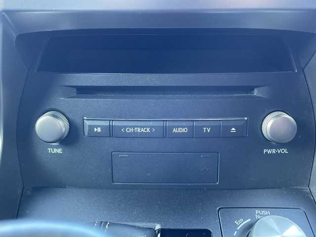 レクサス ＮＸ 300 スパイス&シック 群馬県 2020(令2)年 4.8万km ソニッククォーツ パノラマルーフ/純正10.3インチワイドナビ/（CD/DVD/SD/Bluetooth/USB/Miracast）/フルセグテレビ/バック・サイドカメラ/セーフティシステムプラス/・プリクラッシュセーフティシステム/・レーントレーシングアシスト/・アダプティブハイビームシステム/・レーダークルーズコントロール/・ロードサインアシスト/・先行車発進告知機能/ブラインドスポットモニター/リアクロストラフィックアラート/パーキングサポートブレーキ/ハンズフリーパワーバックドア/角型三眼LEDヘッドランプ/ボディ同色フェンダーアーチモール/ステアリングヒーター/黒レザーシート/シートヒーター/エアシート/パワーシート/シートメモリー