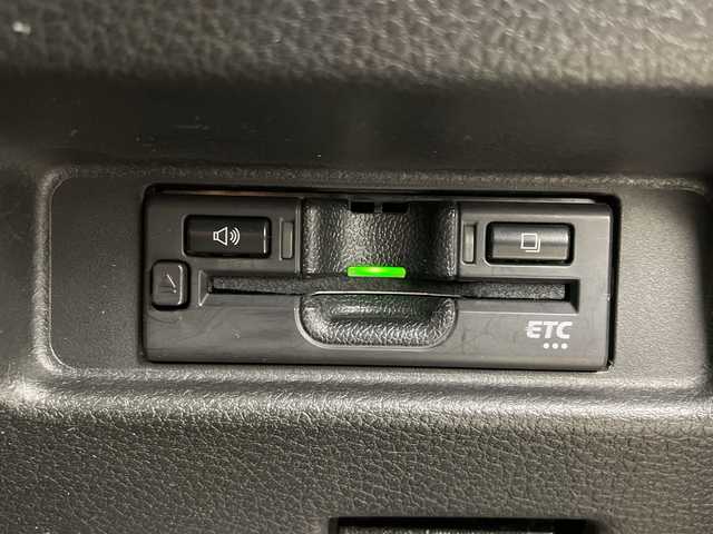 スズキ スペーシア ギア HYBRID XZターボ 大分県 2021(令3)年 6万km クールカーキパールメタリック/ガンメタリック2トーン 社外ナビ/（フルセグ/Bluetooth/CD/DVD)/衝突軽減回避ブレーキ/レーダークルーズコントロール/レーンアシスト/オートハイビーム/全方位カメラ/ビルトインETC/シートヒーター/パドルシフト/両側パワースライドドア/プッシュスタート・スマートキー/アイドリングストップ