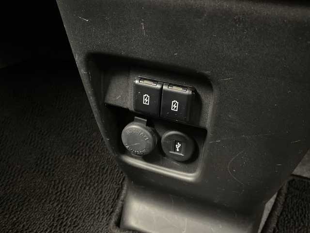 スズキ スペーシア ギア HYBRID XZターボ 大分県 2021(令3)年 6万km クールカーキパールメタリック/ガンメタリック2トーン 社外ナビ/（フルセグ/Bluetooth/CD/DVD)/衝突軽減回避ブレーキ/レーダークルーズコントロール/レーンアシスト/オートハイビーム/全方位カメラ/ビルトインETC/シートヒーター/パドルシフト/両側パワースライドドア/プッシュスタート・スマートキー/アイドリングストップ